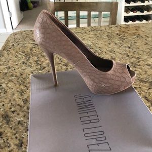 Jennifer Lopez Heels